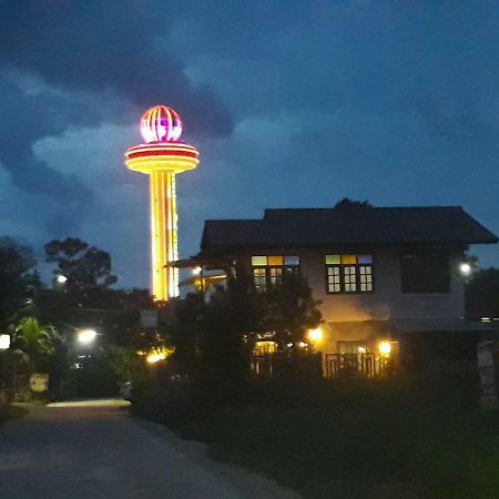 Baantung Homestay موكداهان المظهر الخارجي الصورة