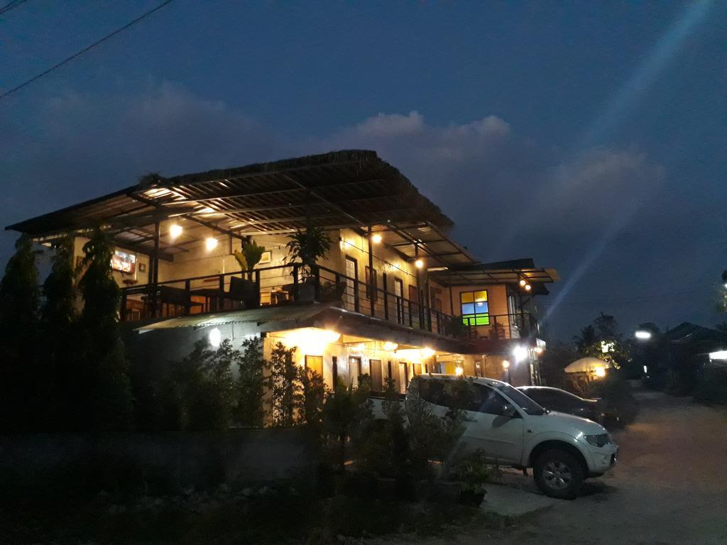 Baantung Homestay موكداهان المظهر الخارجي الصورة